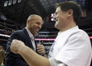 英雄联盟总决赛门票-小牛队员内讧，球队陷入危机