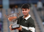 英雄联盟总决赛-关于拉沃尔杯完胜法网，阿尔卡拉斯状态火热的信息