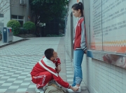 英雄联盟总决赛直播-战术枷锁与巨星升维，雷霆冰封公牛，伦纳德在舞台中央焚尽尘埃