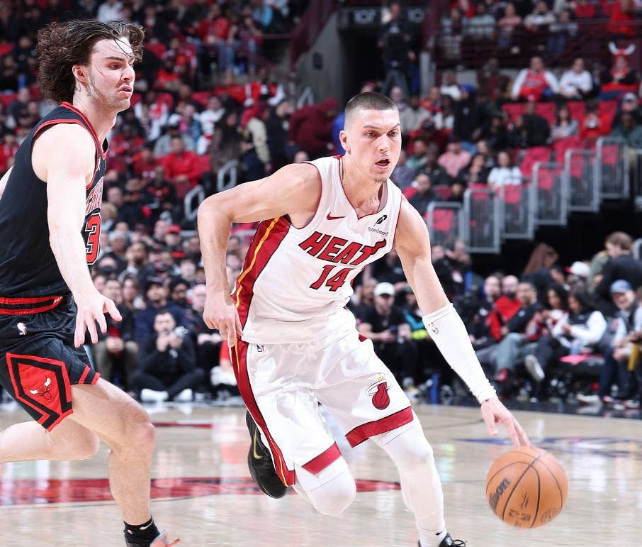 公牛队遭遇横扫,被热火淘汰晋级的简单介绍 公牛队遭遇横扫,被热火淘汰晋级的简单介绍