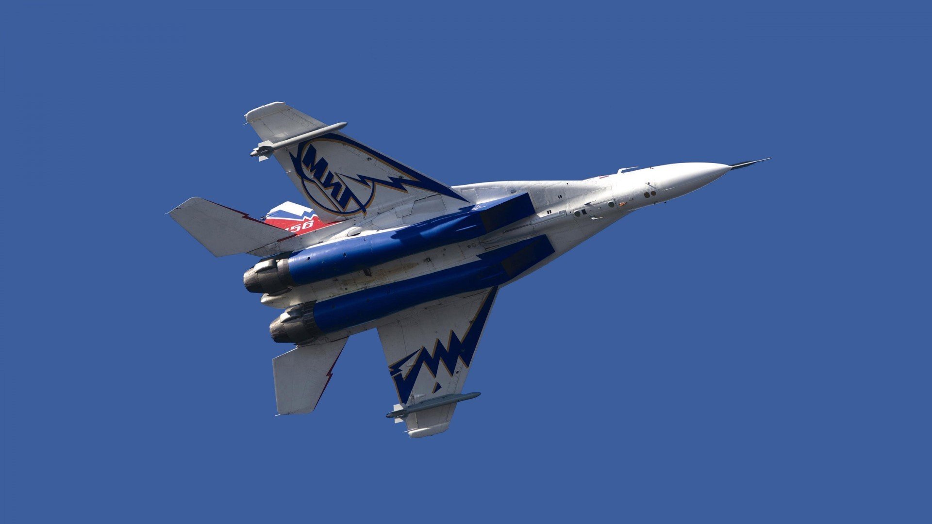 绿衫军的逆袭神话,坎特如何以坚盾掀翻太极虎