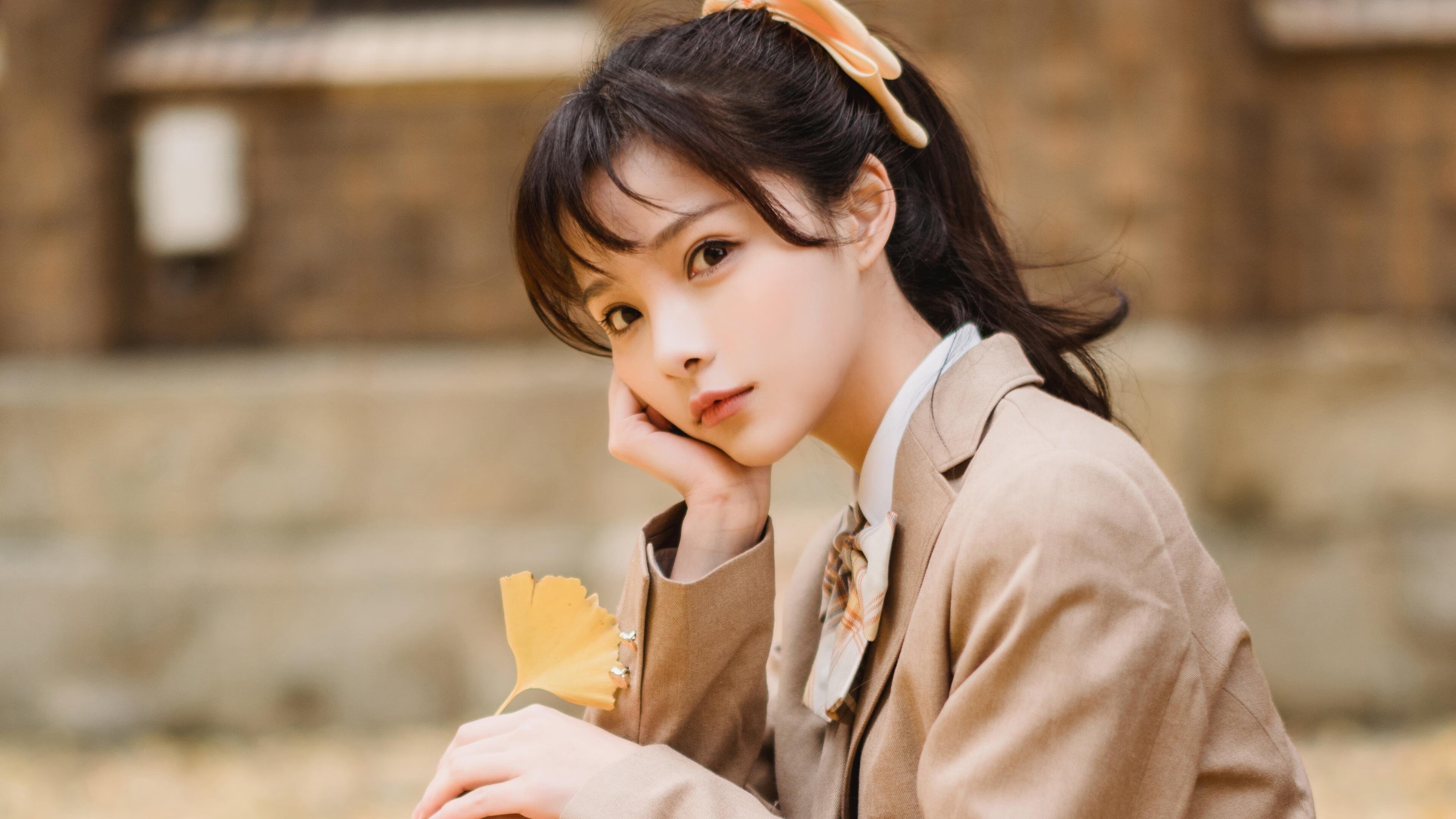 蓝色风暴席卷奥林匹斯，阿尔及利亚踏平希腊，罗德里手术刀般彻底打爆宙斯防线