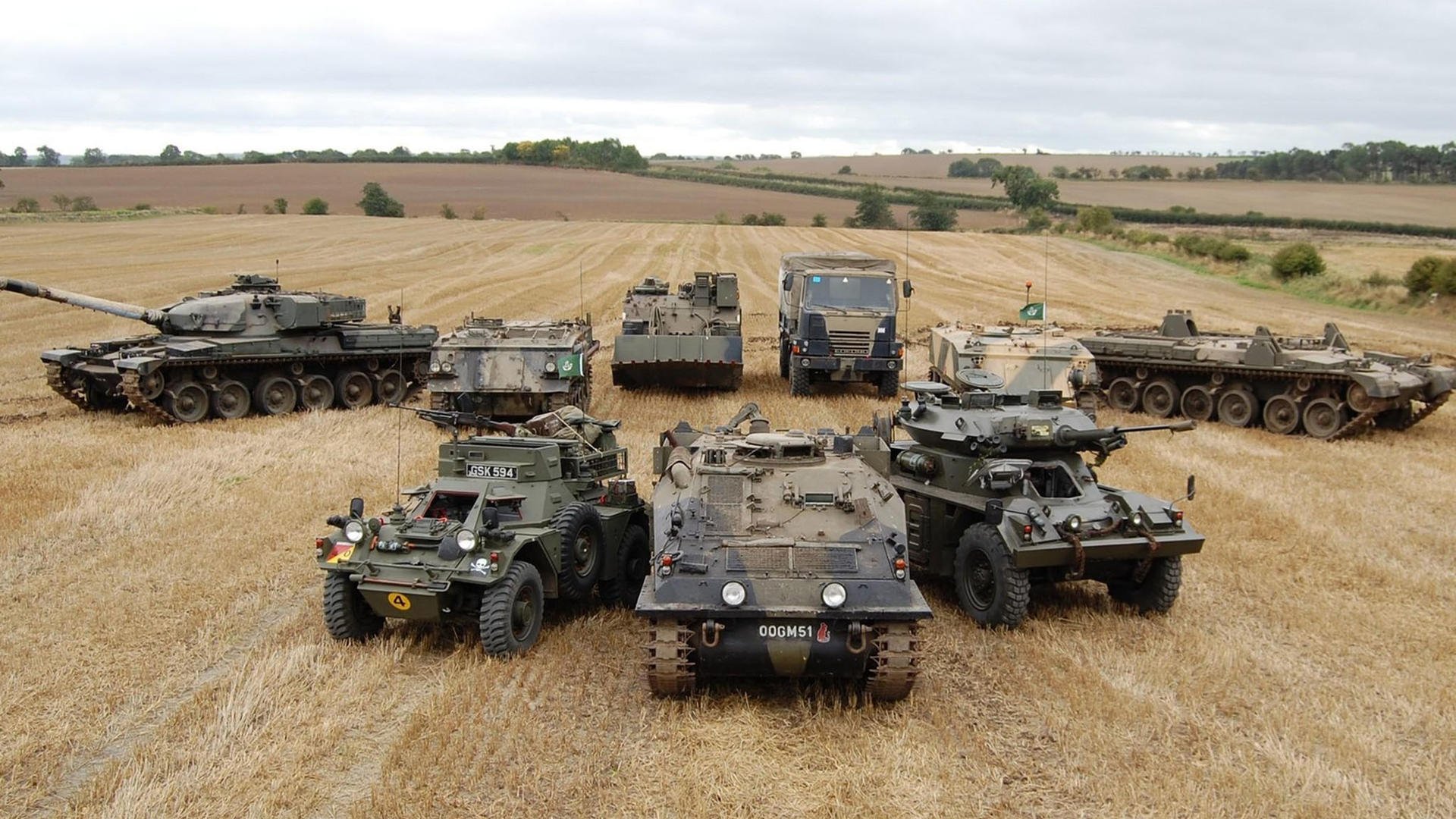 哨声未落时点燃火药桶,阿克与卡塔尔的终场逆火